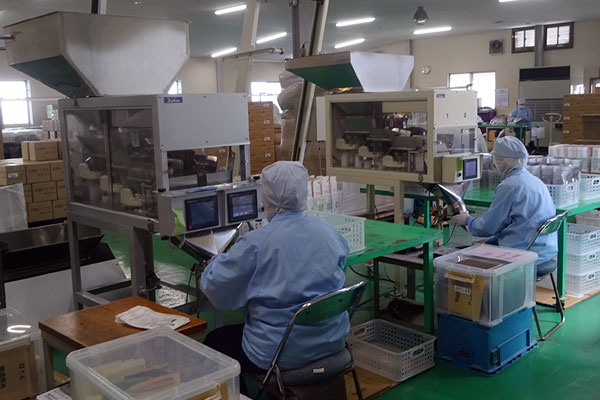 有機農産物の小分け